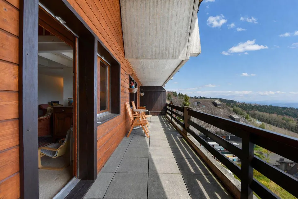 Sainte-Croix: 4,5 locali con terrazza e vista – foto 7 di 13