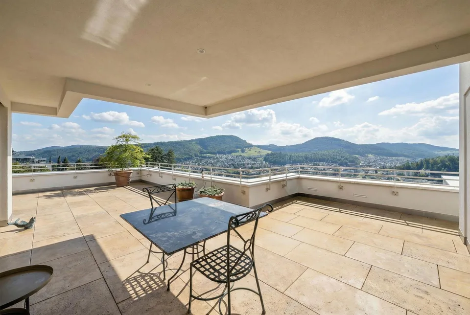 Appartement penthouse sur Liestal - Exclusivité avec vue panoramique