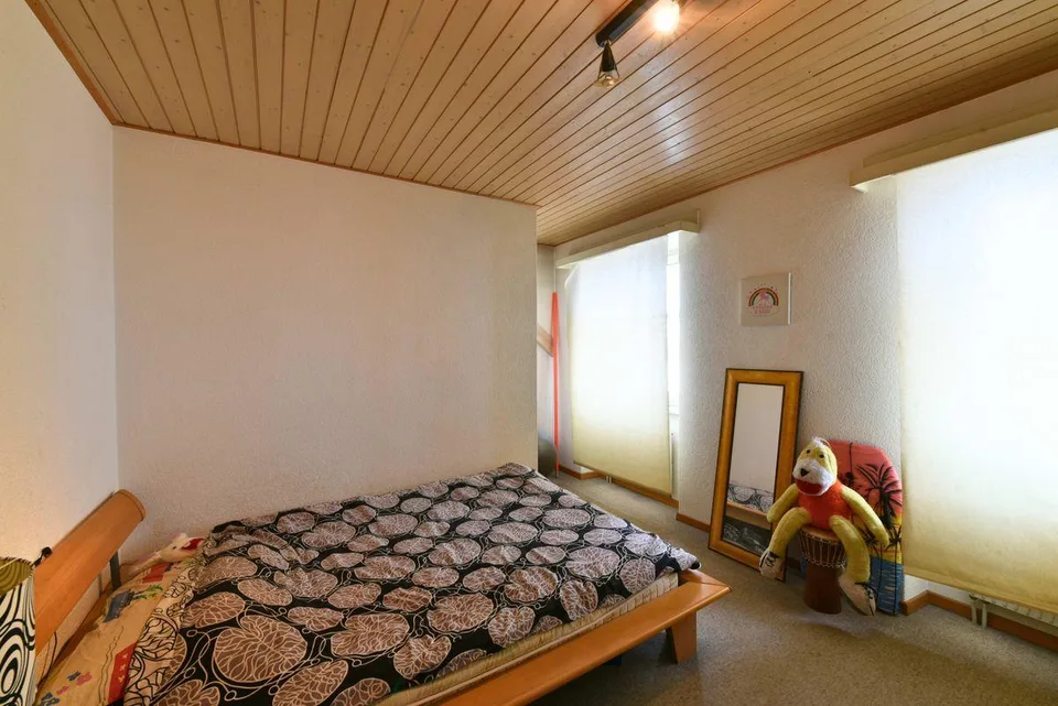 Duplex luminoso e pieno di potenziale nel cuore di La Chaux de Fonds
