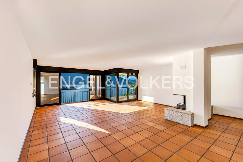 Schöne Wohnung mit einzigartigem Seeblick (90)
