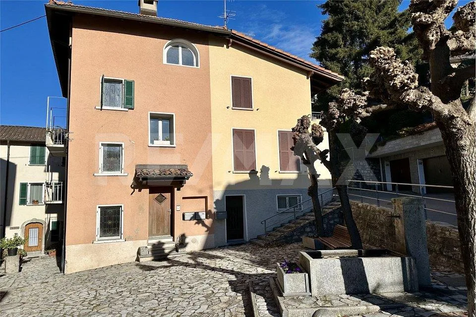 Duplex con vista lago anche come appartamento di vacanza