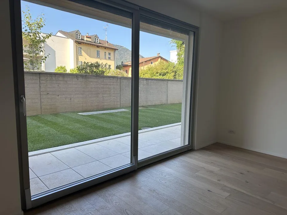 Modernes Zweizimmerapartment mit großem Garten