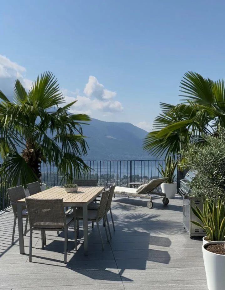 3.5 locali con terrazza vista lago e bosco