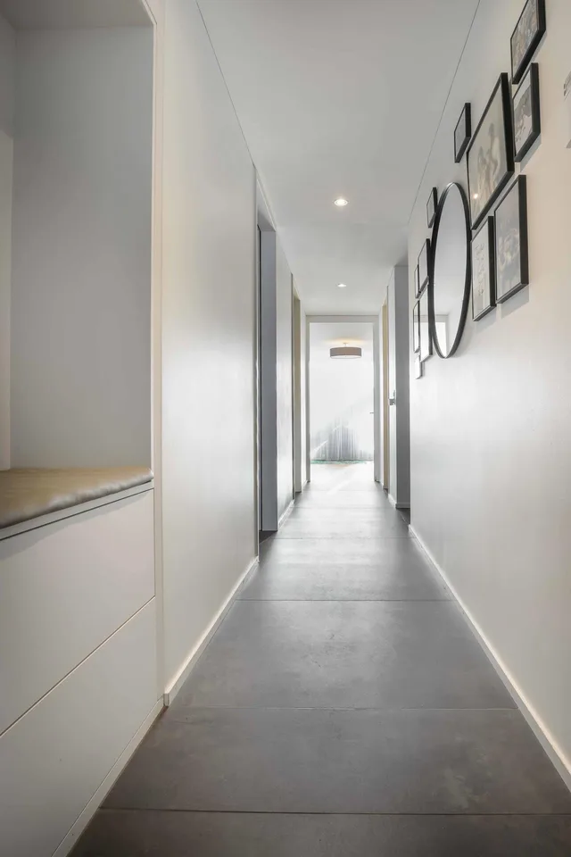Modern 5.5-room row house in a quiet location in Oberwil