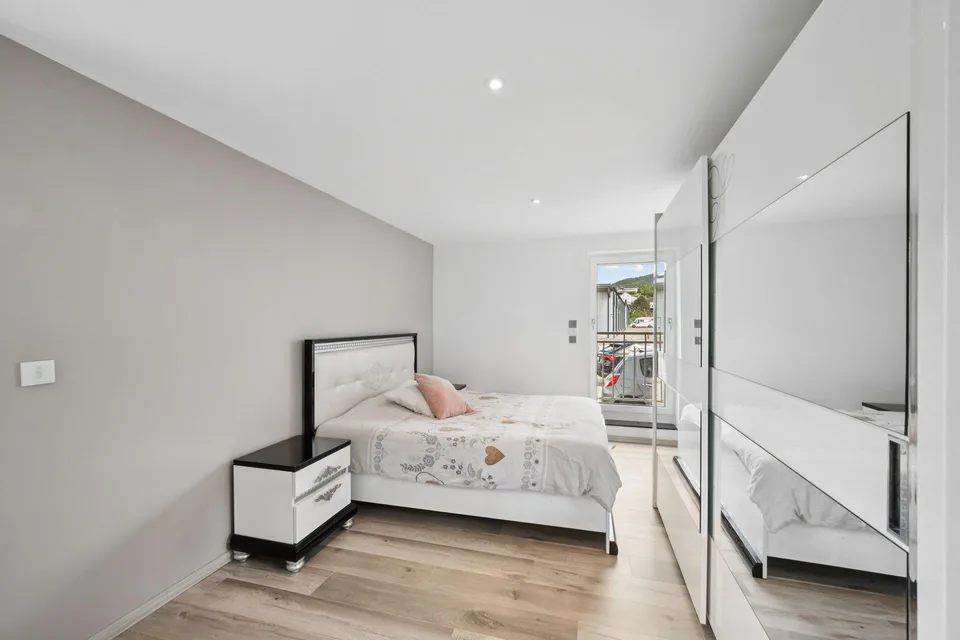 Charmantes Einfamilienhaus mit Einliegerwohnung – Foto 18 von 22