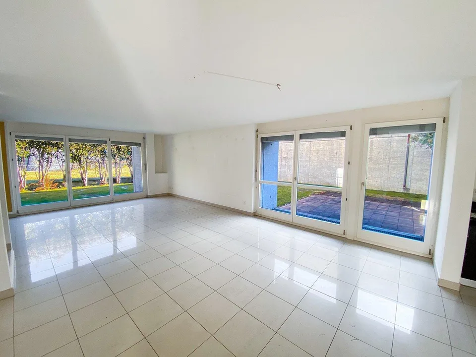 Casa unifamiliare con piscina - EFH mit Pool