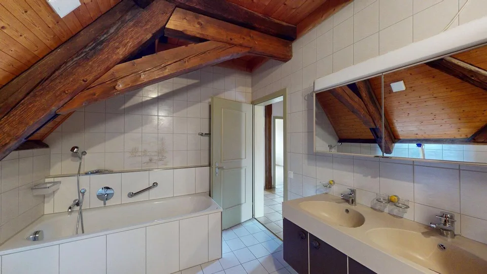 Ampia maisonette con atmosfera da castello – foto 8 di 18