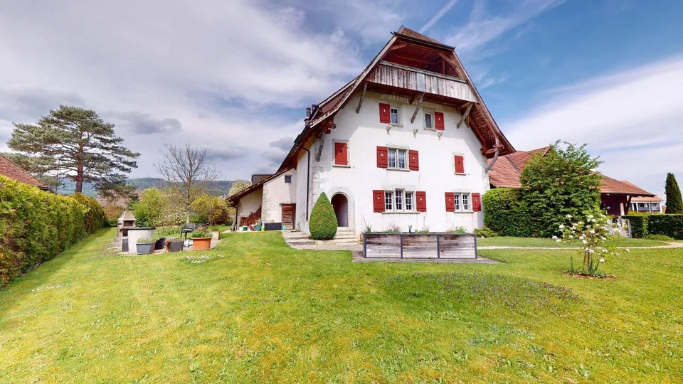 Liebhaberobjekt - Grosszügige Maisonette-Wohnung mit Charme
