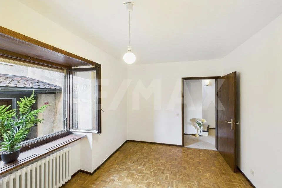 Casa ticinese, anche residenza secondaria, ideale come punto strategico per varie attività ! – Foto 6 von 9