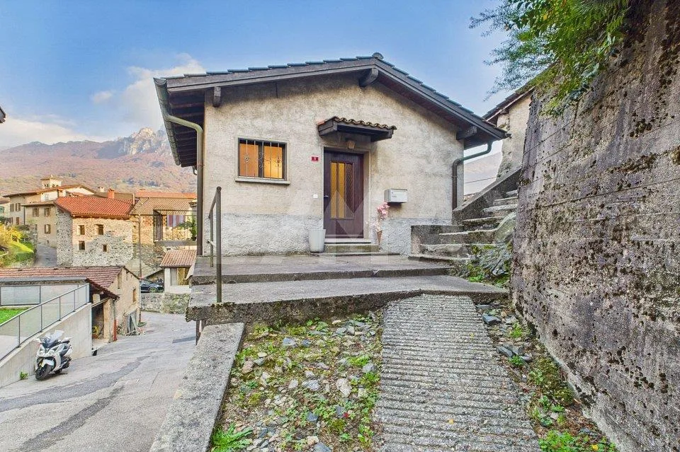 Casa ticinese, anche residenza secondaria, ideale come punto strategico per varie attività ! – Foto 9 von 9