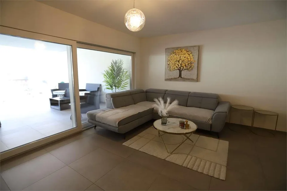 Vier-Zimmer-Wohnung in Rivera