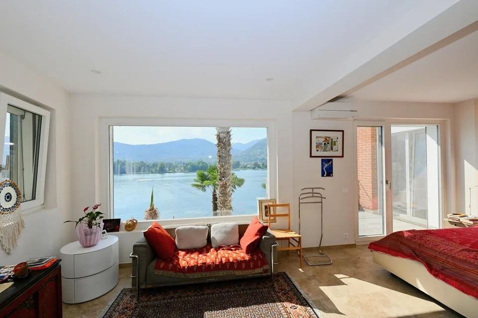 Luminosa Villa con Giardino, Piscina e Vista sul Lago di Lugano – foto 17 di 24