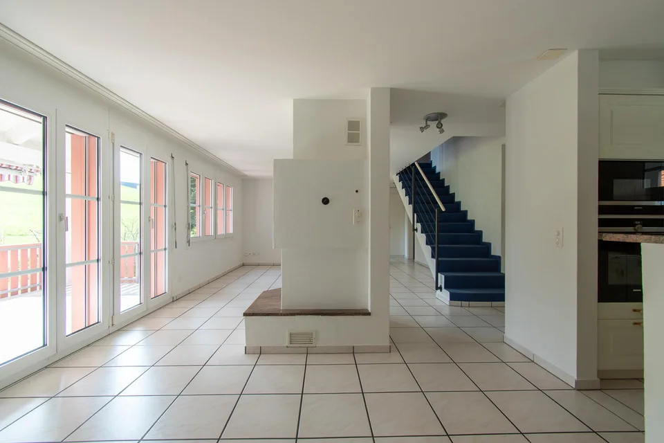 Attraktive 5.5 Zimmer-Maisonette-Wohnung mit Balkon