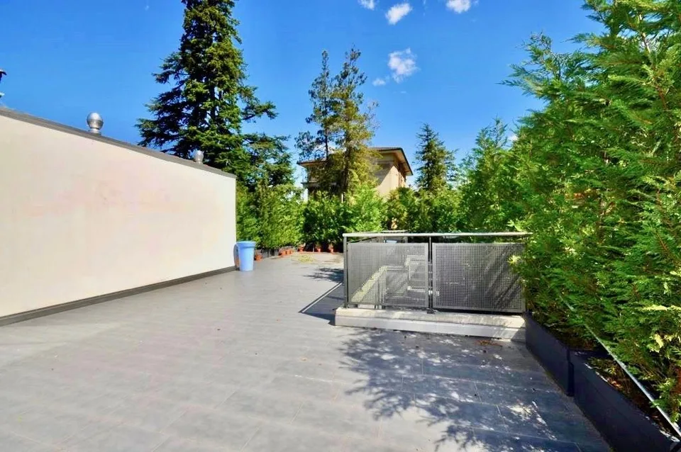 6 Zimmer Villa in Bissone – Foto 11 von 11