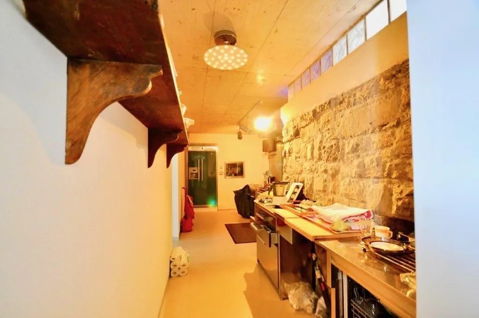 6 Zimmer Villa in Bissone – Foto 10 von 11