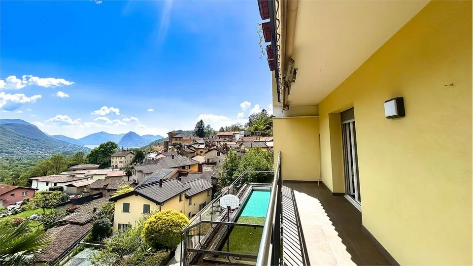 Einladendes 3.5-Zimmer-Wohnung mit Balkon und freier Sicht