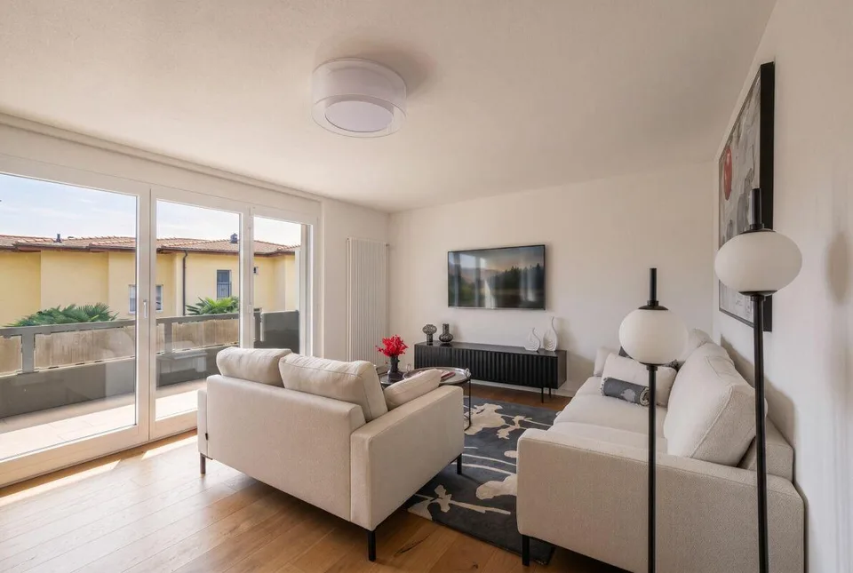 ASCONA - Elegante Maisonette mit Cheminée & sonnigen Terrassen | Duplex elegante con camino e terrazze soleggiate