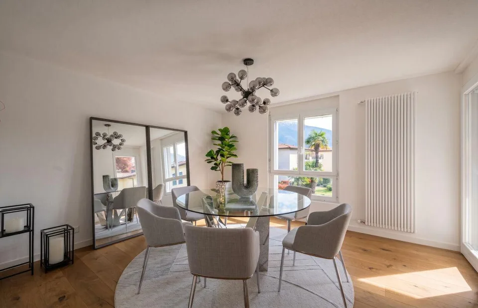 ASCONA - Elegante Maisonette mit Cheminée & sonnigen Terrassen | Du...