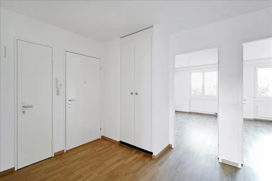 Appartamento luminoso e moderno in una zona verde – foto 11 di 12