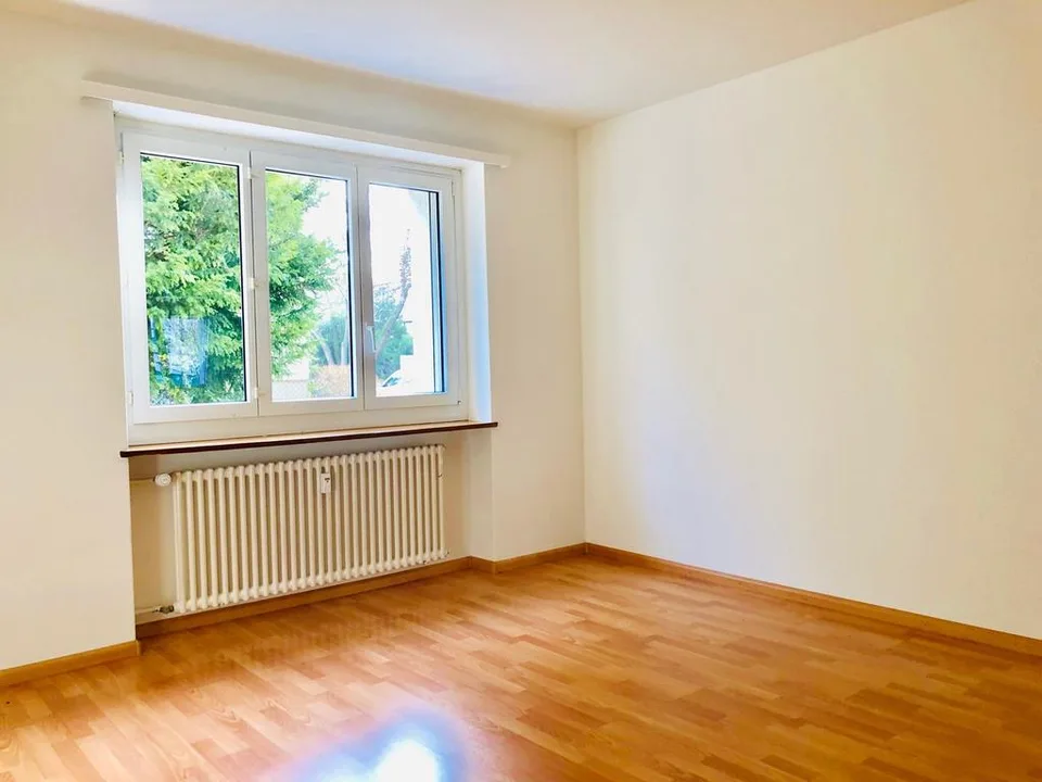 Appartement 3 pièces lumineux avec balcon dans un emplacement central à Bâle