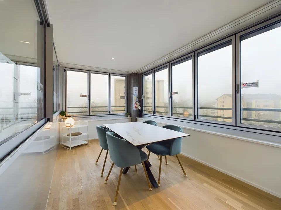 Appartamento moderno di 5,5 locali a Neuhausen