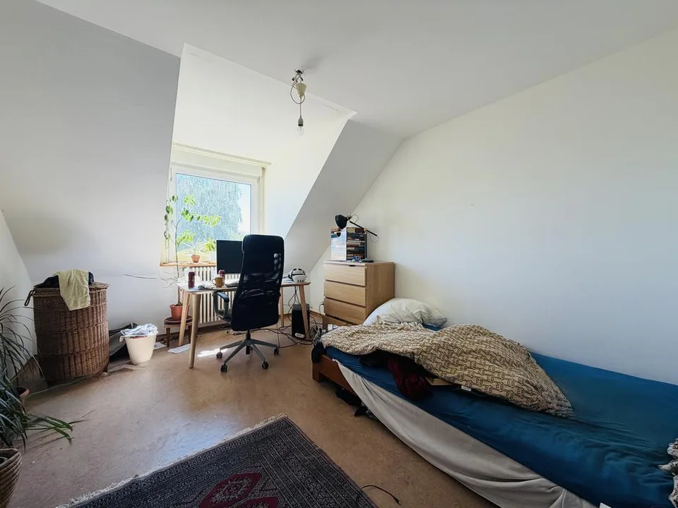 Stilvolle Altbauwohnung mit Charme - Grosszügiges Wohnen – Foto 6 von 9