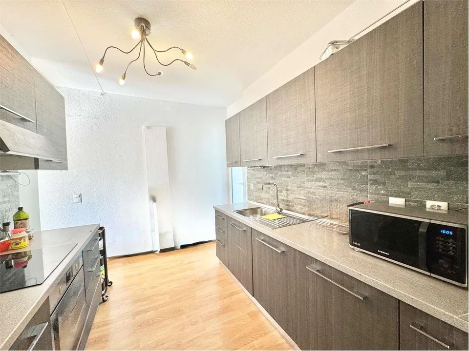 Helles 4.5-Zimmer-Apartment zur Miete in Pregassona in Wohngegend