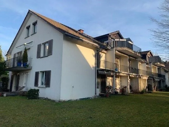 2.5 Zimmer Maisonettwohnung mit Seesicht - befristet bis 30.09.2027
