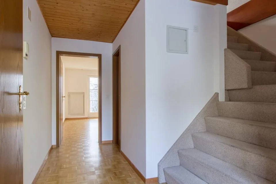 2.5 Zimmer Maisonettwohnung mit Seesicht - befristet bis 30.09.2027