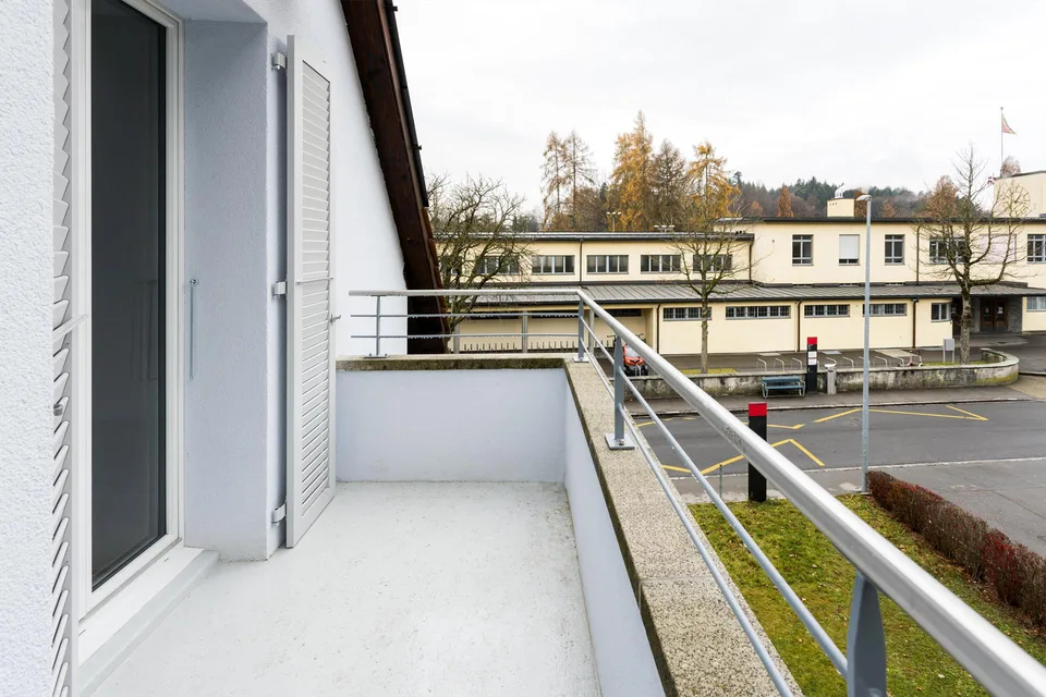 Bright 2.5 room apartment in Bern