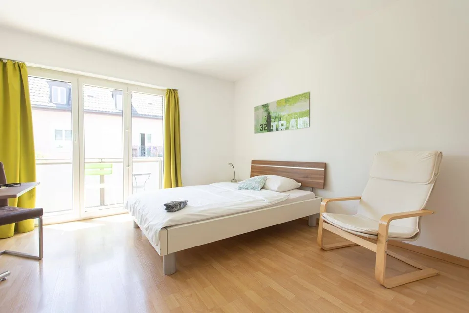 Möbliertes 1-Zimmer-Apartment mit Balkon - Innenstadt Zürich