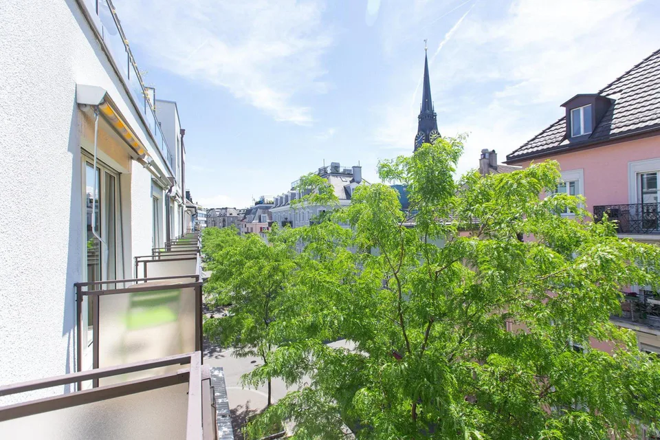 Möbliertes 1-Zimmer-Apartment mit Balkon in der Innenstadt Zürich