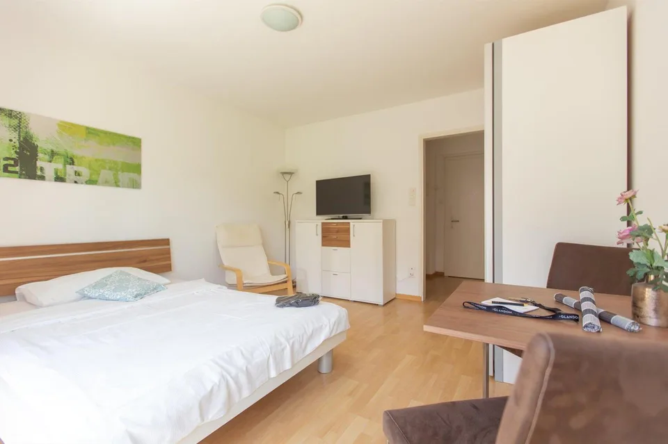 Möbliertes 1-Zimmer-Apartment mit Balkon in der Innenstadt Zürich