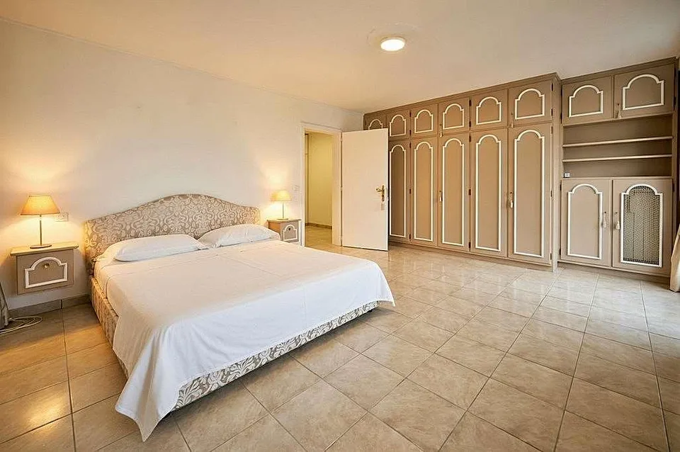 Villa panoramique sur le Lago Ceresio avec grand jardin – photo 9 sur 12