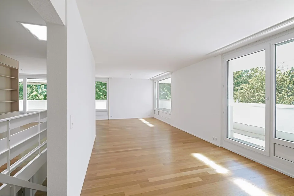 Appartamento mansardato a due piani di 6 locali con molto comfort abitativo
