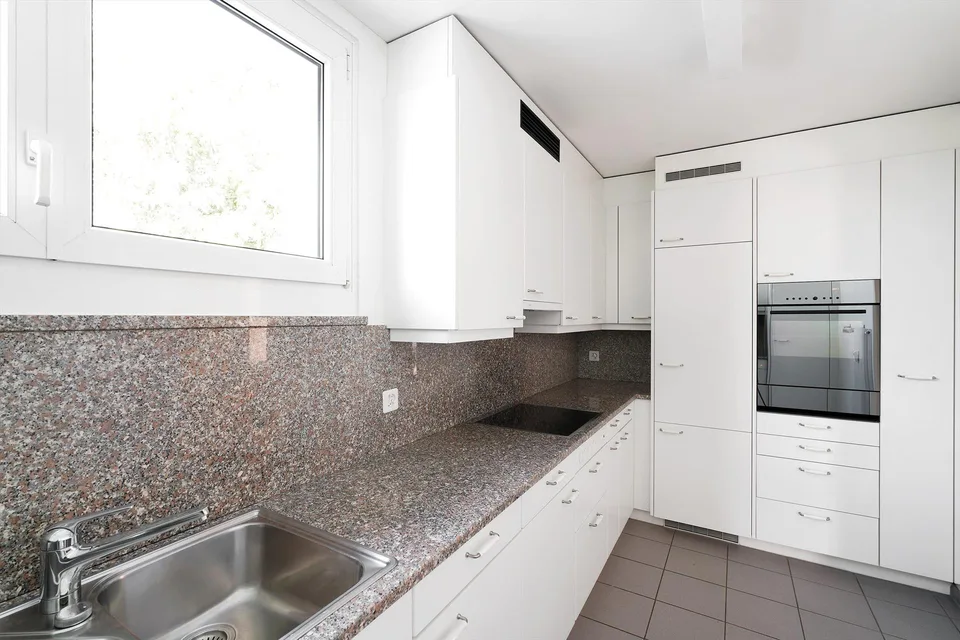 Appartamento mansardato a due piani di 6 locali con molto comfort abitativo