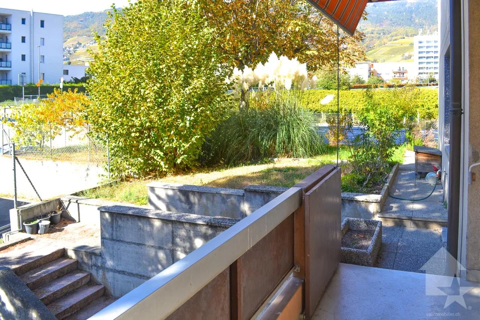 App de 5,5 pièces avec 2 balcons de 18 m² chacun et jardin privatif – Foto 15 von 27