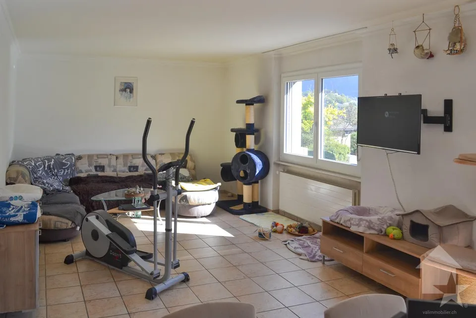 App de 5,5 pièces avec 2 balcons de 18 m² chacun et jardin privatif