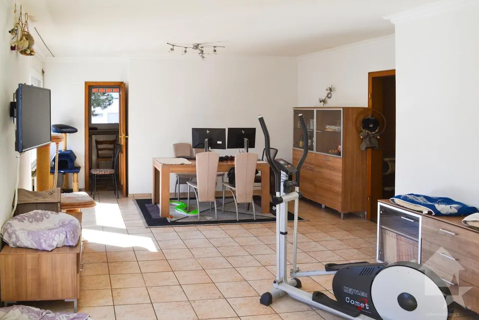 App de 5,5 pièces avec 2 balcons de 18 m² chacun et jardin privatif