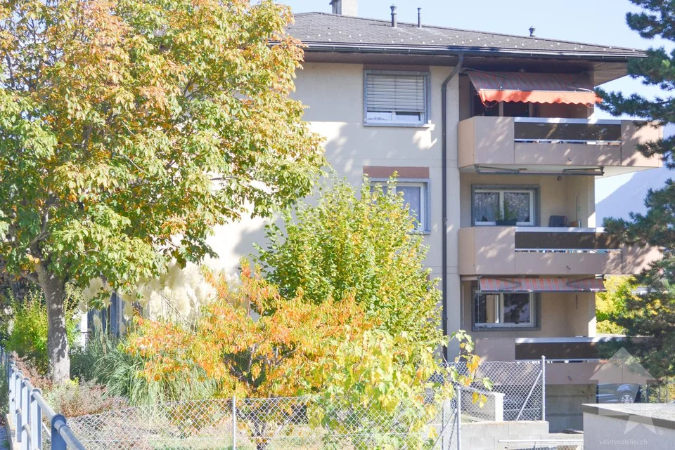 App de 5,5 pièces avec 2 balcons de 18 m² chacun et jardin privatif – Foto 24 von 27