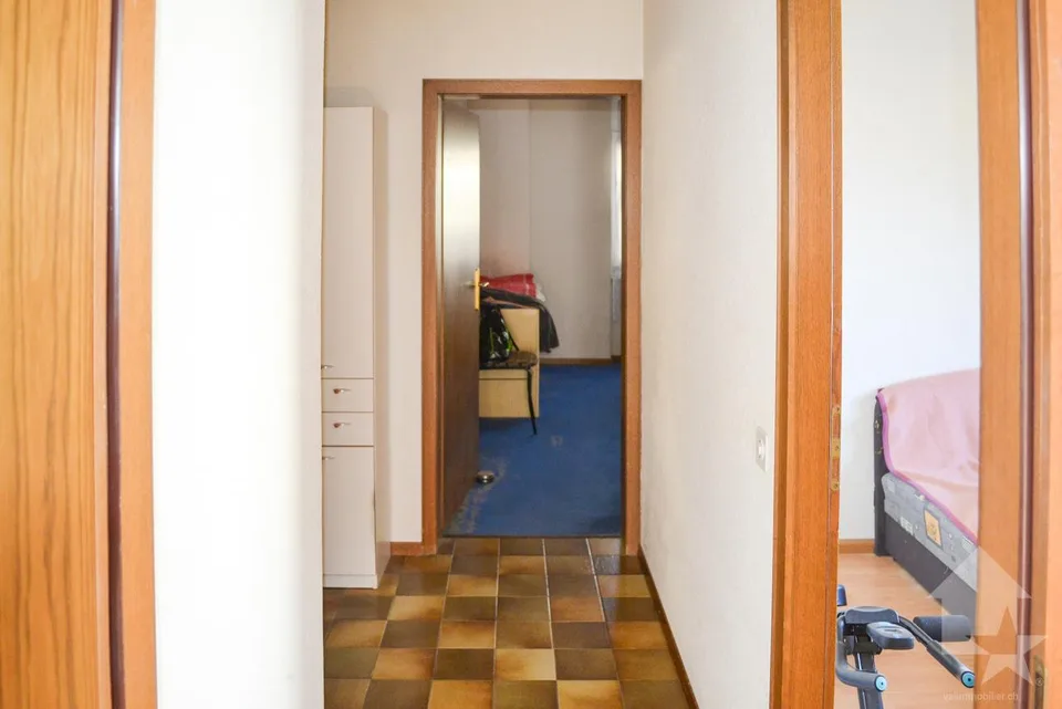 App de 5,5 pièces avec 2 balcons de 18 m² chacun et jardin privatif – Foto 21 von 27