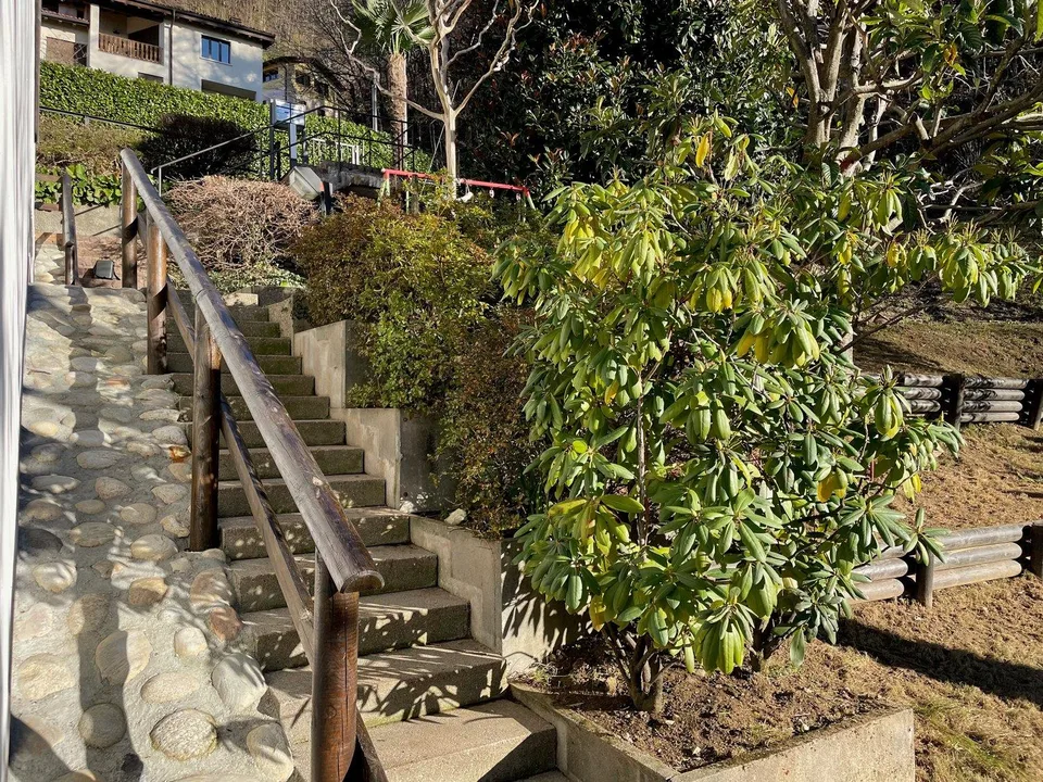 Villa mit bebaubarem Grundstück – Foto 17 von 17