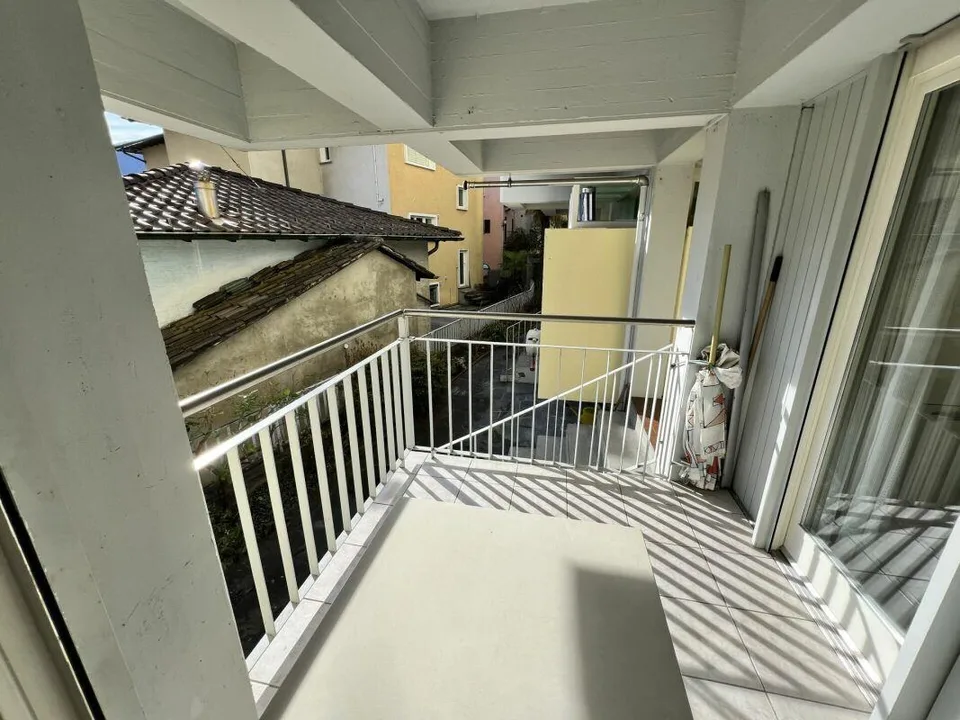 Appartement 3.5 avec vue partielle sur le lac