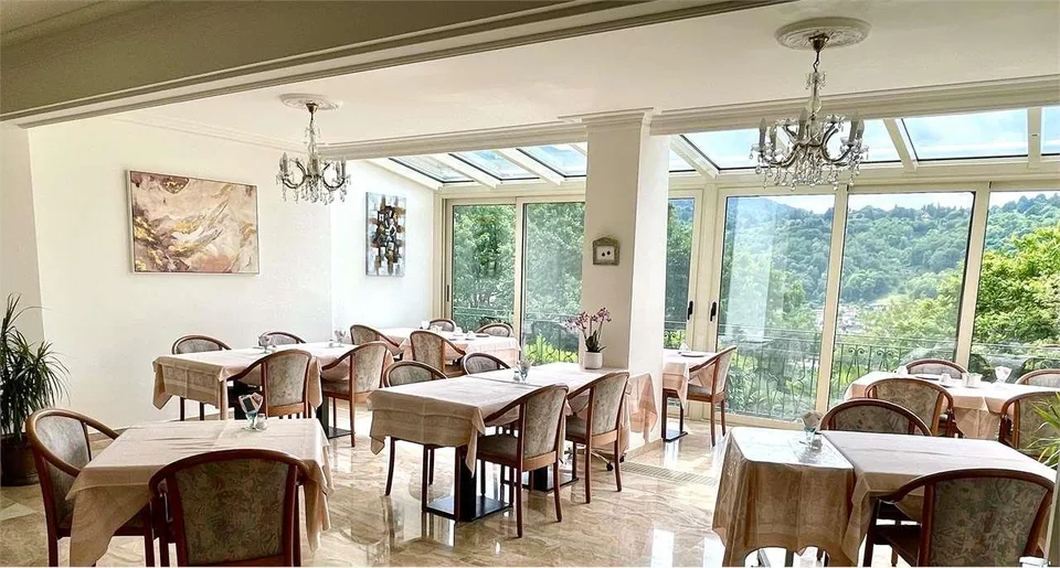 MALCANTONE - Villa transformée en Hôtel Garni – photo 9 sur 13