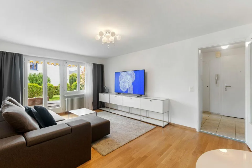 Charmante 3-Zimmer-Gartenwohnung mit sonnigem Sitzplatz und freiem ...
