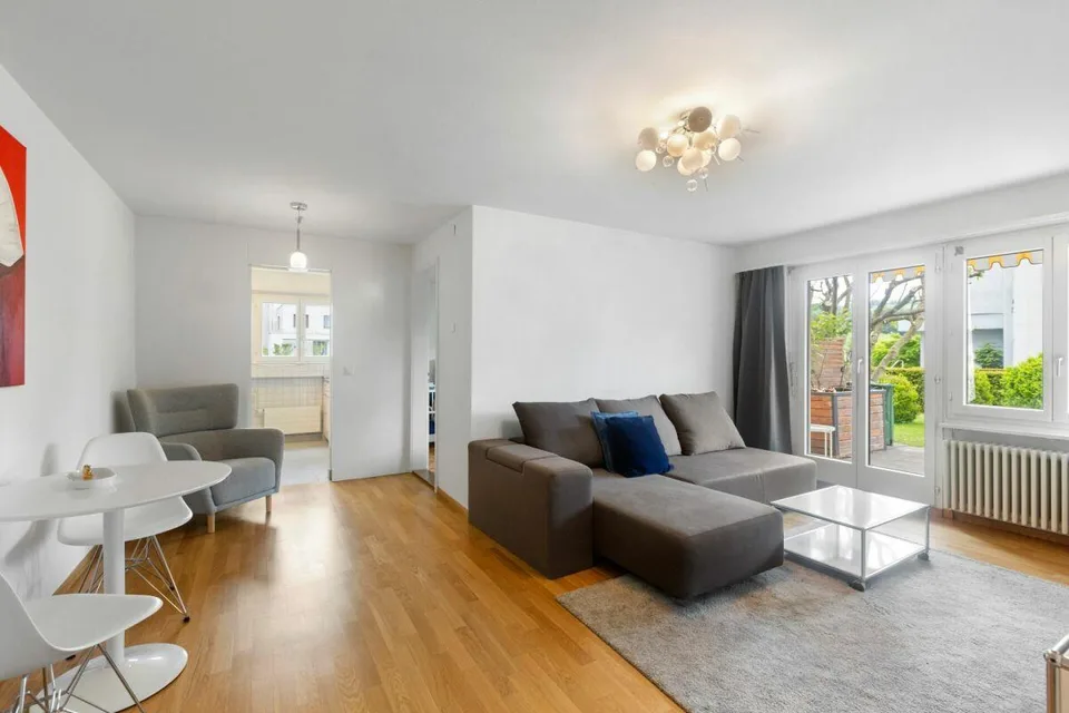 Charmante 3-Zimmer-Gartenwohnung mit sonnigem Sitzplatz und freiem ...