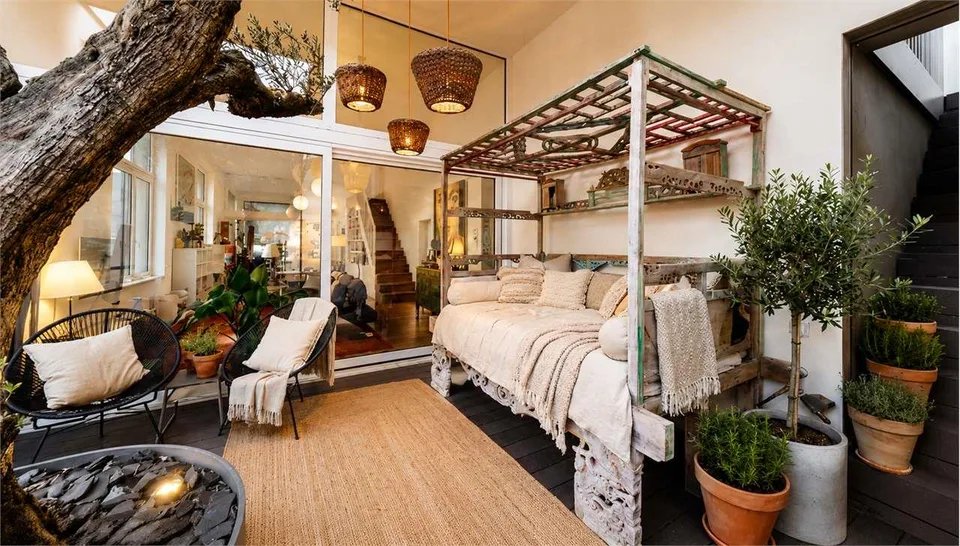 Elegant attic of 6 rooms with large terraces in Bellinzona