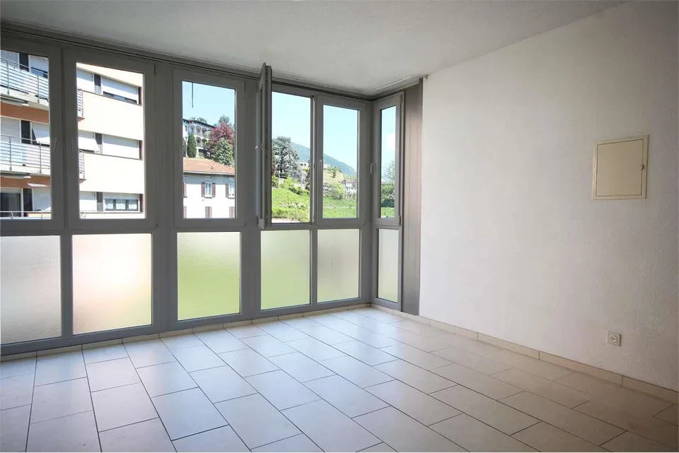 Balerna: appartement lumineux 3,5 pièces avec vue dégagée