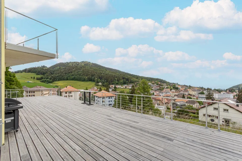 Villa de 5.5 pièces : Elégance contemporaine et panorama d'exception !