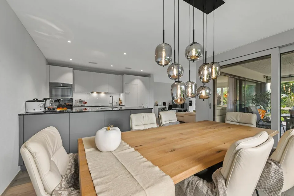 Exklusive Gartenwohnung mit Terrasse und idyllischem Garten in zentraler Lage – Foto 9 von 30